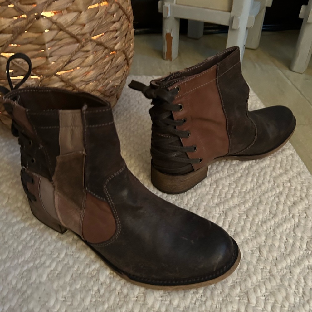 Aldo cute patch work leather boots